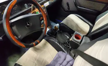Mercedes-Benz W124 1992 года за 700 000 тг. в Астана фото 5