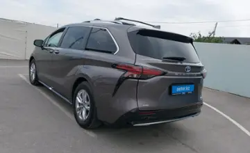 Toyota Sienna 2022 года за 22 000 000 тг. в Шымкент фото 4