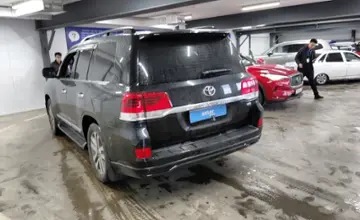 Toyota Land Cruiser 2017 года за 33 000 000 тг. в Астана фото 4