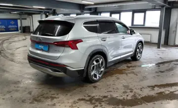 Hyundai Santa Fe 2022 года за 17 500 000 тг. в Астана фото 3
