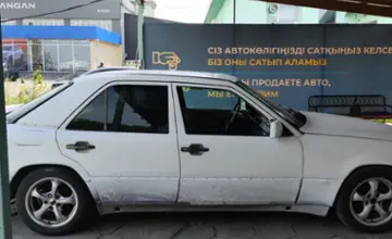 Mercedes-Benz E-Класс 1994 года за 1 000 000 тг. в Талдыкорган фото 4