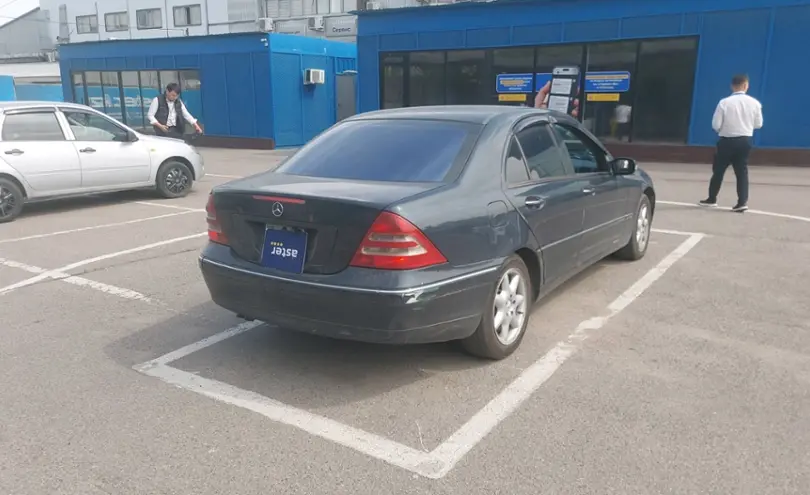 Mercedes-Benz C-Класс 2001 года за 3 000 000 тг. в Алматы фото 3