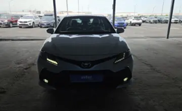 Toyota Camry 2023 года за 15 500 000 тг. в Алматы фото 2