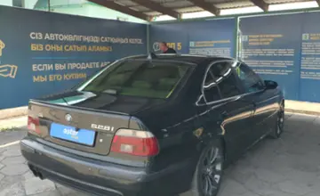 BMW 5 серии 2000 года за 4 500 000 тг. в Талдыкорган