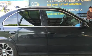 BMW 5 серии 2000 года за 4 500 000 тг. в Талдыкорган фото 4