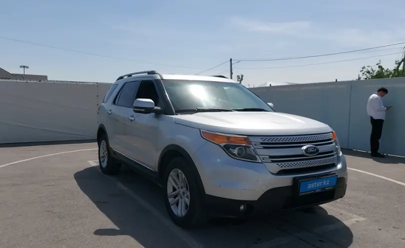 Ford Explorer 2014 года за 9 800 000 тг. в Шымкент фото 2
