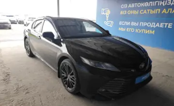 Toyota Camry 2019 года за 11 000 000 тг. в Алматы фото 3