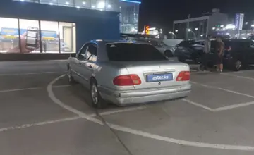 Mercedes-Benz E-Класс 1995 года за 1 500 000 тг. в Алматы фото 4