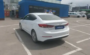 Hyundai Elantra 2018 года за 6 500 000 тг. в Алматы фото 4