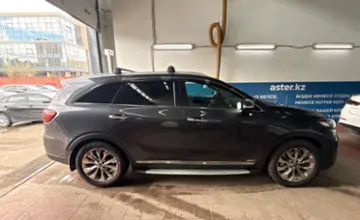 Kia Sorento 2018 года за 15 000 000 тг. в Астана фото 4