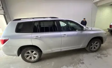 Toyota Highlander 2010 года за 11 700 000 тг. в Павлодар фото 4