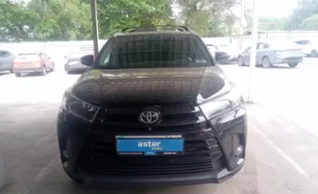 Toyota Highlander 2015 года за 12 500 000 тг. в Алматы фото 2