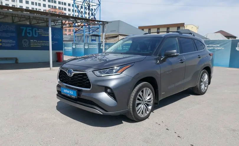 Toyota Highlander 2024 года за 18 200 000 тг. в Шымкент
