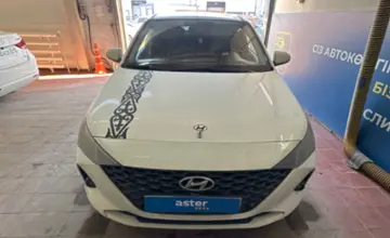 Hyundai Accent 2020 года за 6 000 000 тг. в Астана фото 2