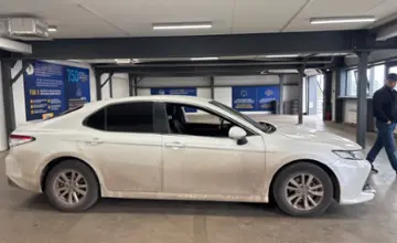 Toyota Camry 2019 года за 12 700 000 тг. в Астана фото 4