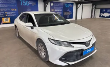 Toyota Camry 2019 года за 12 700 000 тг. в Астана фото 3
