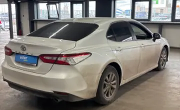 Toyota Camry 2019 года за 12 700 000 тг. в Астана
