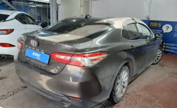 Toyota Camry 2019 года за 12 000 000 тг. в Астана