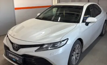 Toyota Camry 2019 года за 12 700 000 тг. в Уральск фото 1