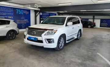 Lexus LX 2014 года за 23 000 000 тг. в Астана фото 1