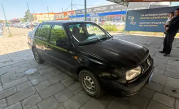 Volkswagen Vento 1995 года за 1 000 000 тг. в Талдыкорган фото 3