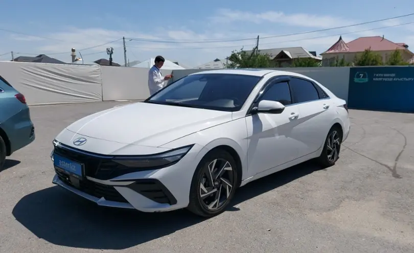 Hyundai Elantra 2024 года за 9 800 000 тг. в Шымкент