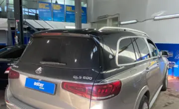 Mercedes-Benz GLS 2020 года за 60 000 000 тг. в Астана