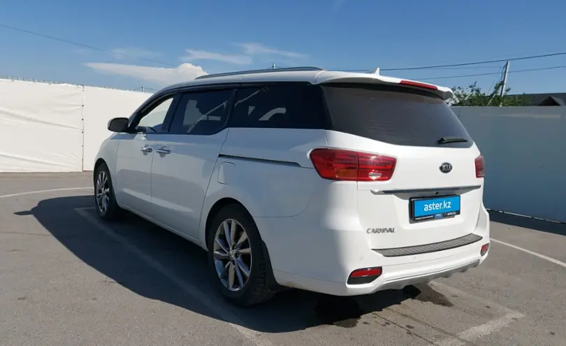 Kia Carnival 2020 года за 16 000 000 тг. в Шымкент фото 4