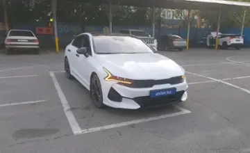 Kia K5 2021 года за 10 700 000 тг. в Алматы фото 2