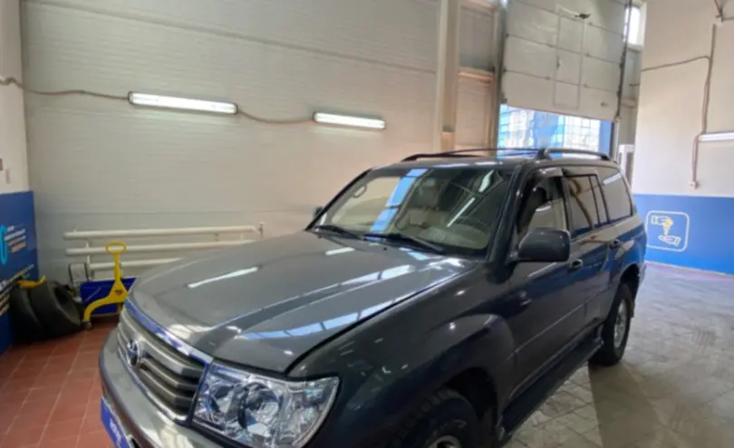 Toyota Land Cruiser 2002 года за 8 000 000 тг. в Астана