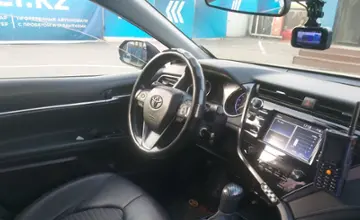 Toyota Camry 2020 года за 10 500 000 тг. в Алматы фото 5