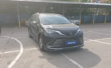 Toyota Sienna 2022 года за 17 000 000 тг. в Алматы фото 2