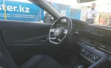 Hyundai Elantra 2024 года за 9 000 000 тг. в Алматы фото 5