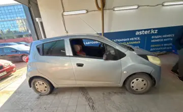 Chevrolet Spark 2013 года за 3 500 000 тг. в Астана фото 4