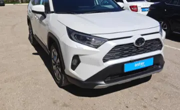 Toyota RAV4 2020 года за 17 000 000 тг. в Актобе фото 3