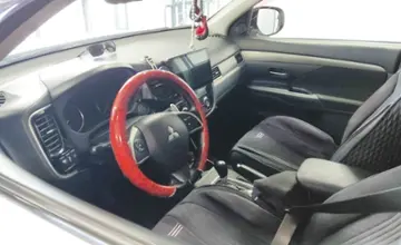 Mitsubishi Outlander 2013 года за 7 200 000 тг. в Астана фото 5