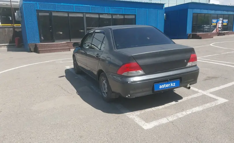 Mitsubishi Lancer 2002 года за 1 800 000 тг. в Алматы фото 4