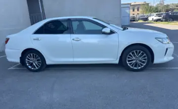 Toyota Camry 2015 года за 10 500 000 тг. в Тараз фото 4