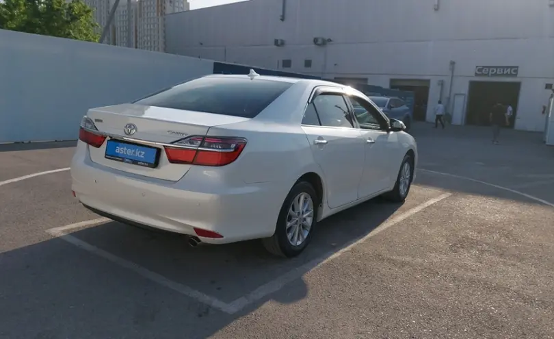 Toyota Camry 2016 года за 10 000 000 тг. в Шымкент фото 3