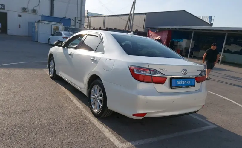 Toyota Camry 2016 года за 10 000 000 тг. в Шымкент фото 4