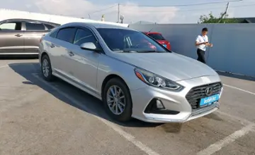 Hyundai Sonata 2018 года за 7 000 000 тг. в Шымкент фото 2