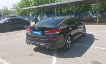 Kia Optima 2018 года за 9 600 000 тг. в Алматы фото 3
