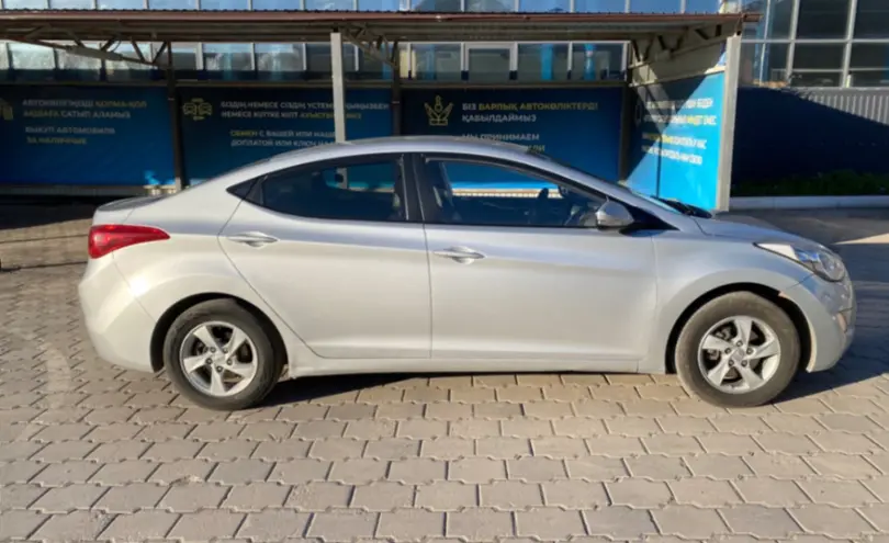 Hyundai Avante 2010 года за 4 500 000 тг. в Караганда фото 4
