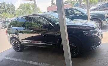 Volkswagen Tiguan 2018 года за 10 000 000 тг. в Алматы фото 4