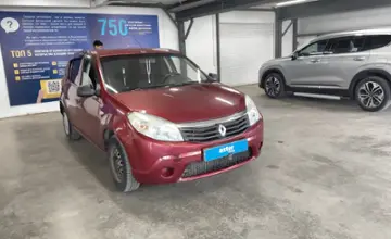 Renault Sandero 2014 года за 3 000 000 тг. в Астана фото 2