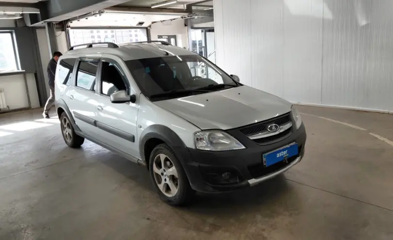 LADA (ВАЗ) Largus Cross 2020 года за 5 500 000 тг. в Астана фото 2