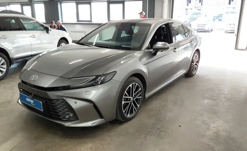 Toyota Camry 2024 года за 23 000 000 тг. в Астана