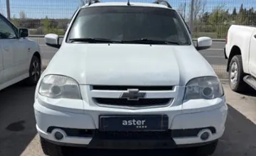 Chevrolet Niva 2016 года за 3 500 000 тг. в Павлодар фото 2