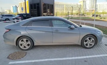 Hyundai Elantra 2022 года за 8 500 000 тг. в Астана фото 4