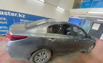 Kia Rio 2019 года за 5 000 000 тг. в Астана фото 4